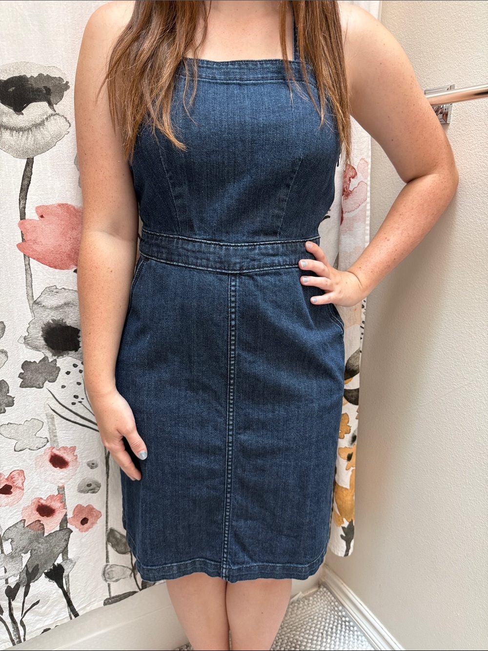 Women’s Universal Thread Dark Blue Denim Dress. Size 6